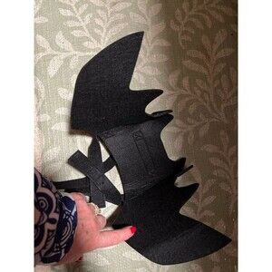 Black bat wings for your cat